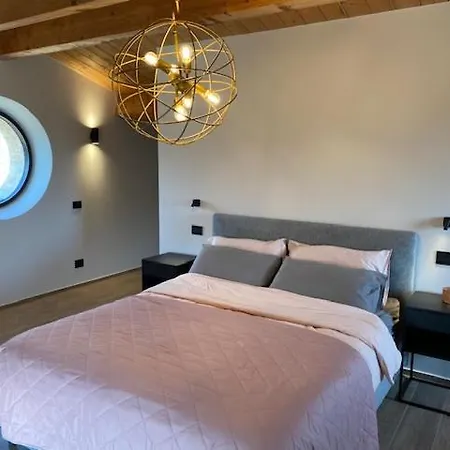 Il Borghetto 3* Montedinove
